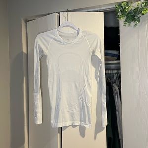 Lululemon long sleeve